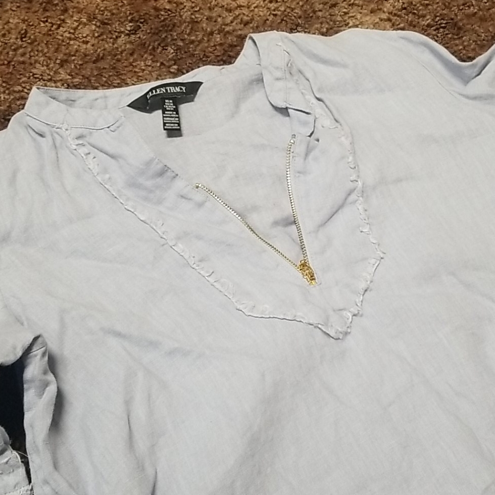 Jean looking material top - Picture 2 of 3